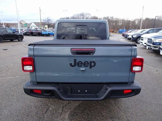 new 2025 Jeep Gladiator car, priced at $41,000