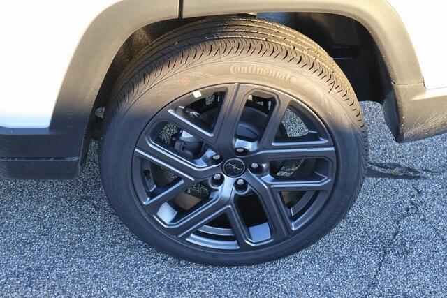 new 2026 Jeep Compass car, priced at $35,105