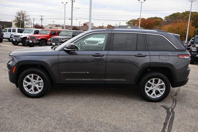 used 2022 Jeep Grand Cherokee car, priced at $29,495