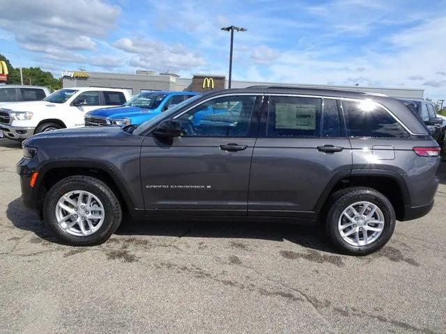 new 2025 Jeep Grand Cherokee car, priced at $39,470