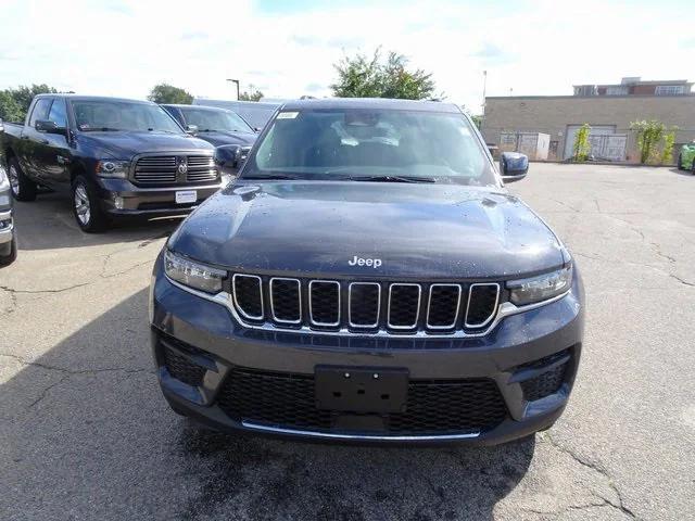 new 2025 Jeep Grand Cherokee car, priced at $39,470