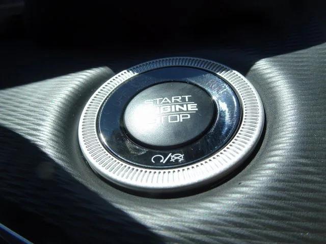 new 2025 Jeep Grand Cherokee L car, priced at $41,929