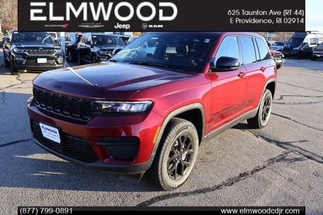 new 2025 Jeep Grand Cherokee car, priced at $43,980