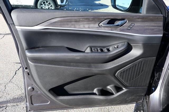 new 2025 Jeep Grand Cherokee L car, priced at $50,235