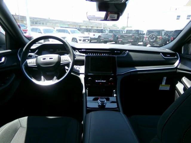new 2025 Jeep Grand Cherokee L car, priced at $40,834