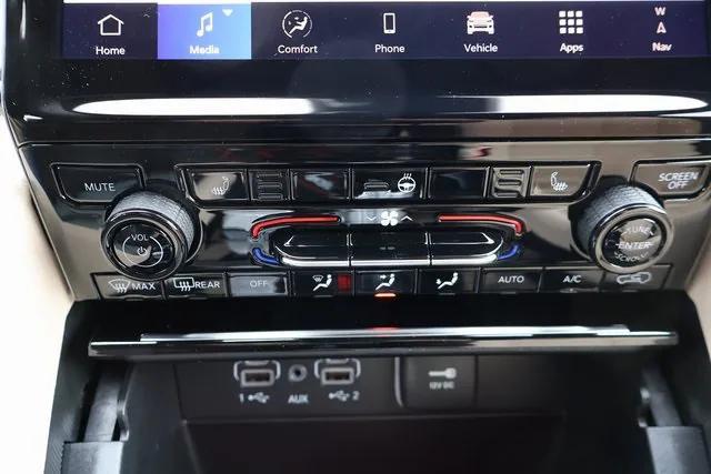 new 2025 Jeep Grand Cherokee car, priced at $44,150