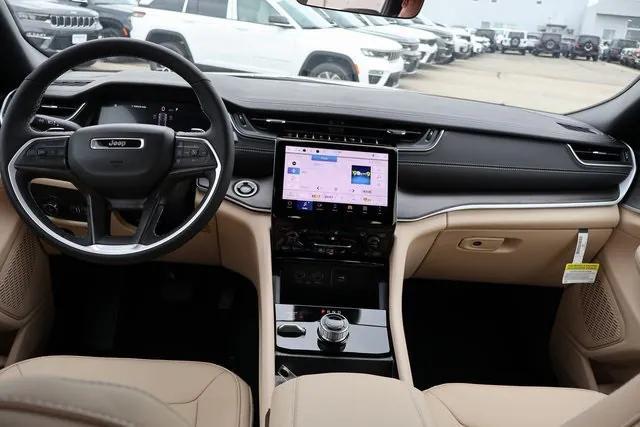 new 2025 Jeep Grand Cherokee car, priced at $44,150