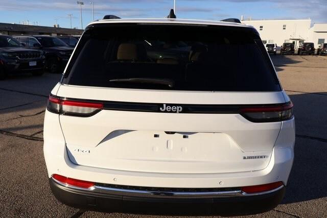 new 2025 Jeep Grand Cherokee car, priced at $44,150