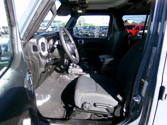 new 2025 Jeep Wrangler car, priced at $45,024