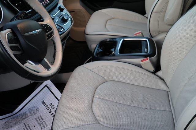 used 2019 Chrysler Pacifica Hybrid car, priced at $16,995