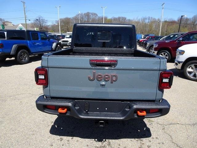 new 2024 Jeep Gladiator car, priced at $65,590