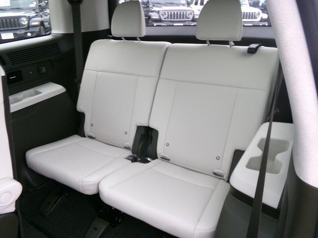 used 2024 Hyundai SANTA FE HEV car, priced at $44,995