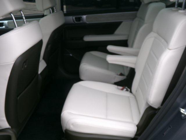 used 2024 Hyundai SANTA FE HEV car, priced at $44,995