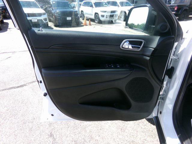 used 2020 Jeep Grand Cherokee car, priced at $27,995