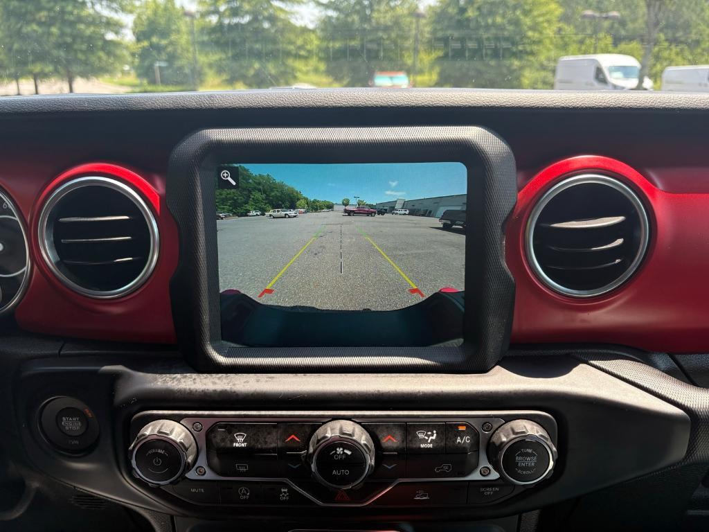 used 2022 Jeep Gladiator car, priced at $33,635