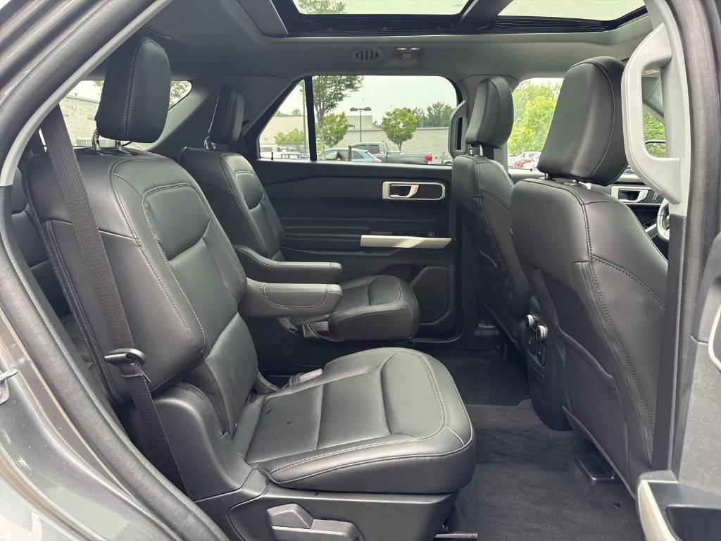 used 2022 Ford Explorer car, priced at $31,731