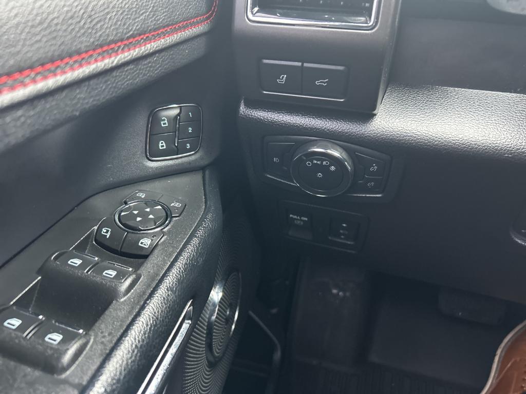 used 2021 Ford Expedition car, priced at $46,600