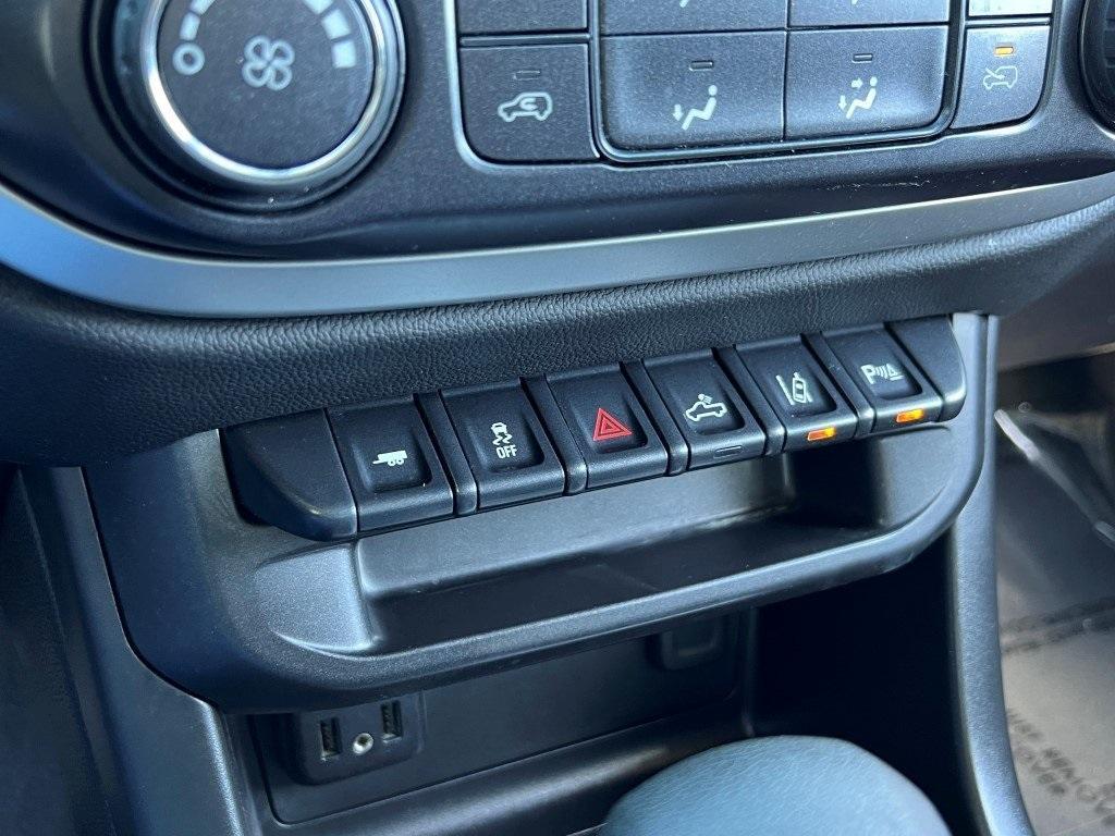 used 2022 Chevrolet Colorado car, priced at $25,900