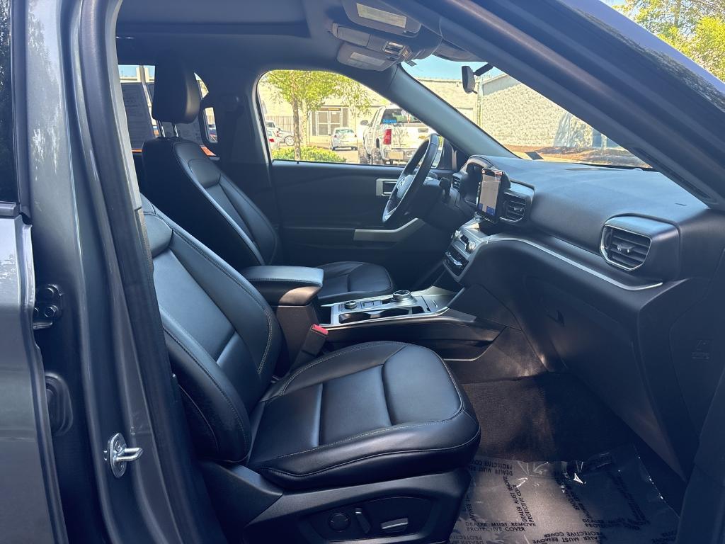 used 2022 Ford Explorer car, priced at $33,190