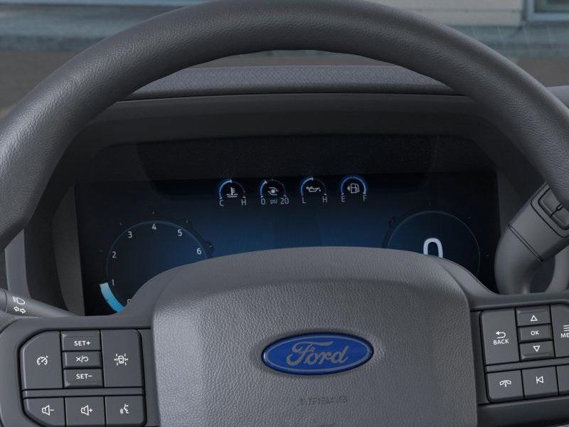 new 2025 Ford F-150 car, priced at $39,690