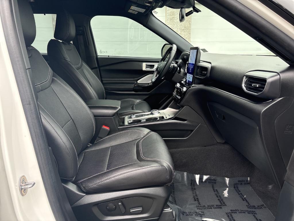 used 2023 Ford Explorer car, priced at $43,024