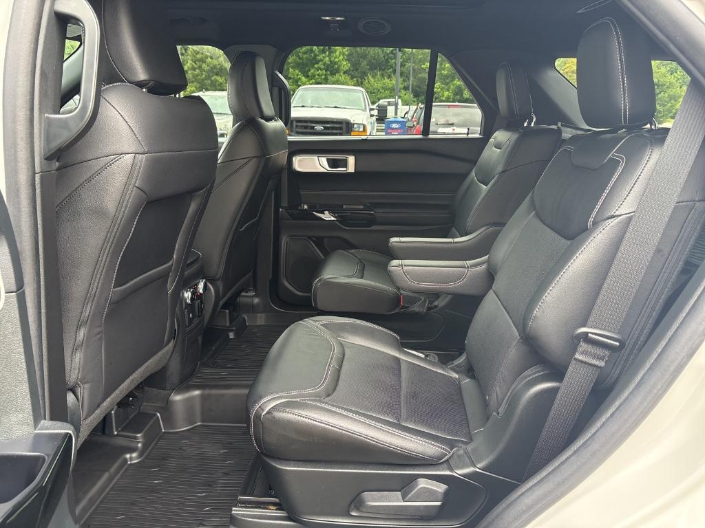used 2023 Ford Explorer car, priced at $43,024