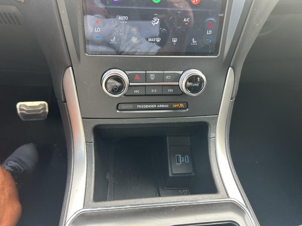 used 2024 Ford Edge car, priced at $33,229
