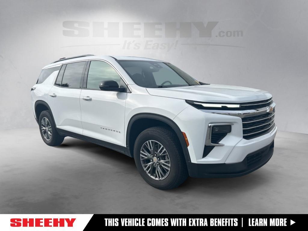 used 2025 Chevrolet Traverse car, priced at $35,988