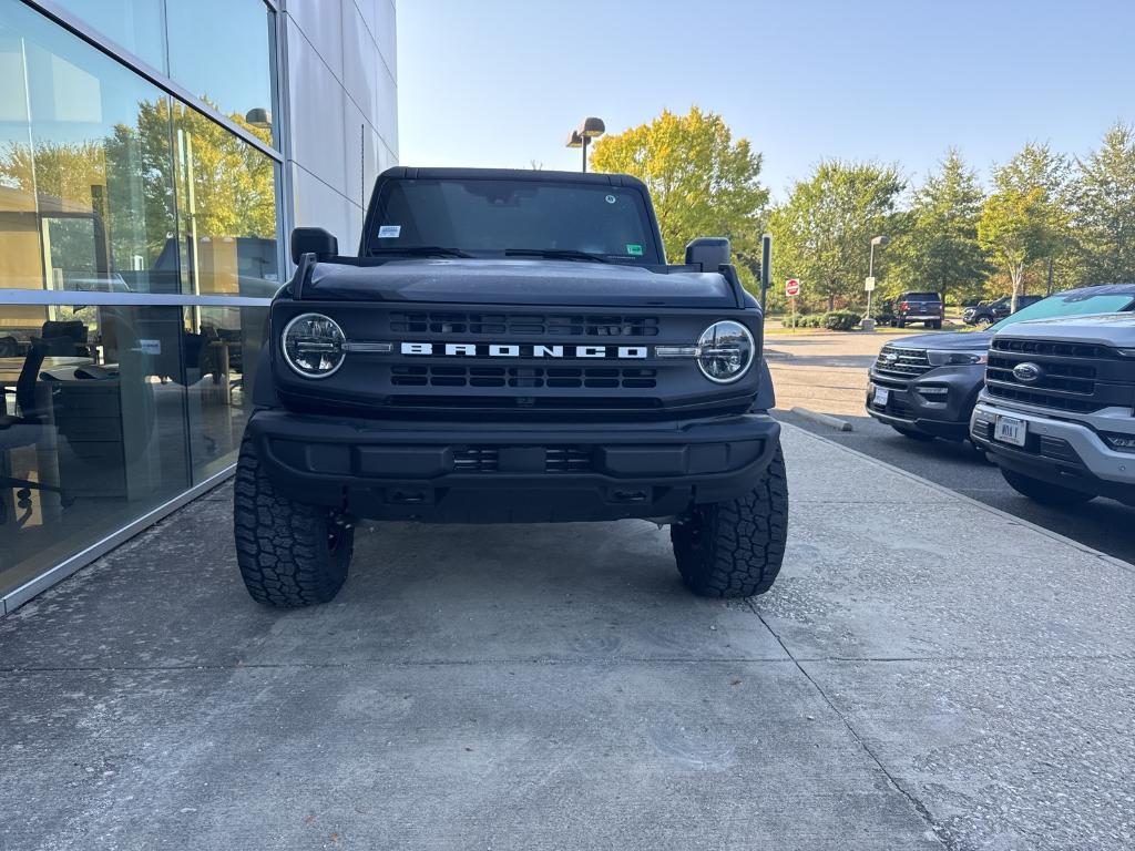 new 2025 Ford Bronco car, priced at $53,325