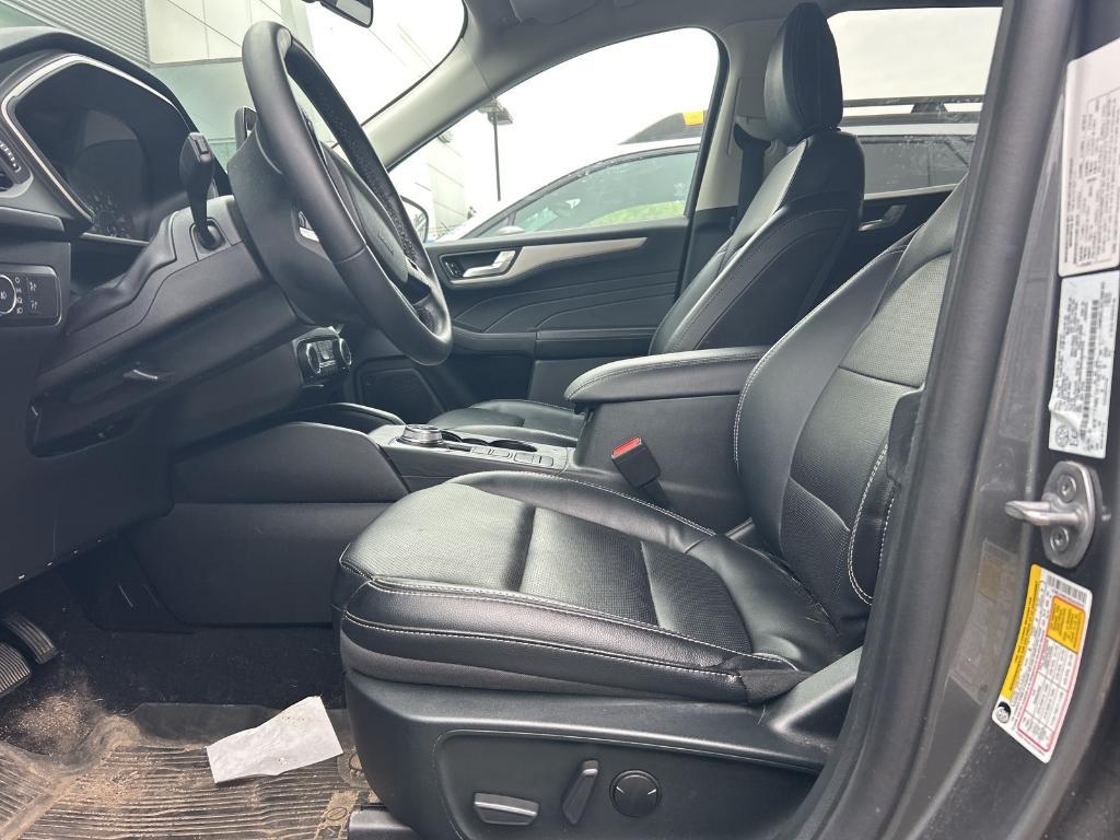 used 2022 Ford Escape car, priced at $24,050