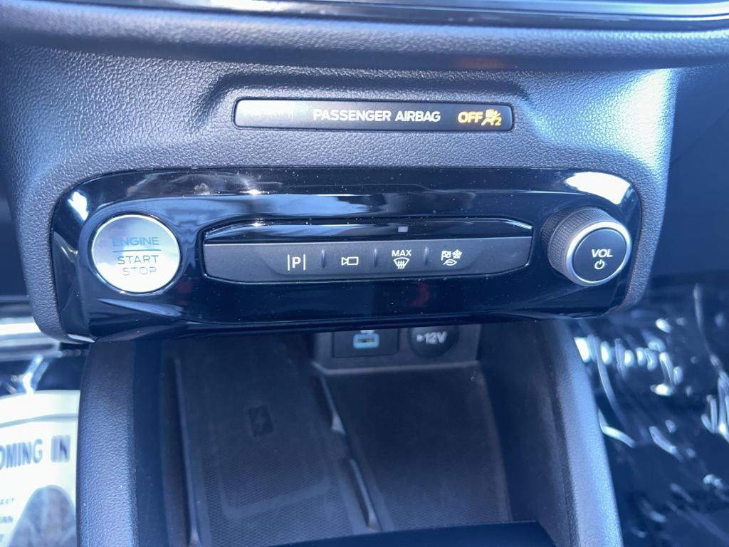 used 2023 Ford Escape car, priced at $27,900