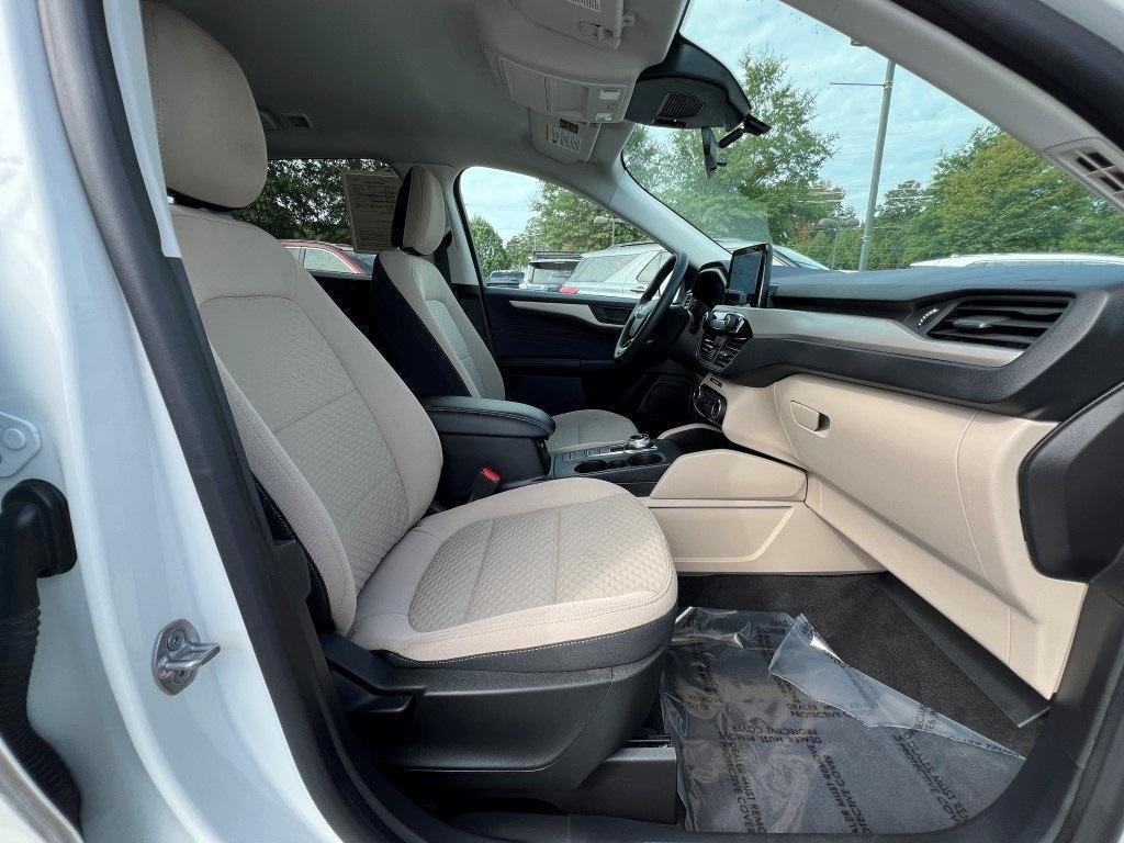 used 2022 Ford Escape car, priced at $23,500