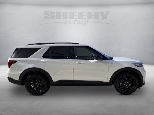 used 2022 Ford Explorer car, priced at $31,380