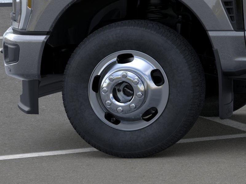 new 2025 Ford F-350 car, priced at $96,644
