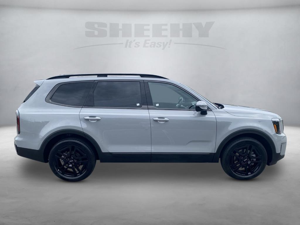 used 2024 Kia Telluride car, priced at $50,016
