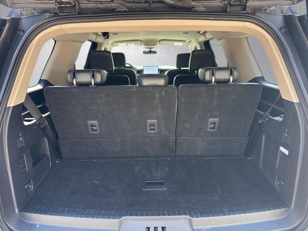 used 2024 Ford Expedition car, priced at $49,500