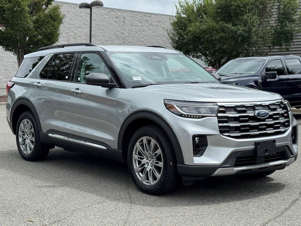 used 2025 Ford Explorer car, priced at $41,948