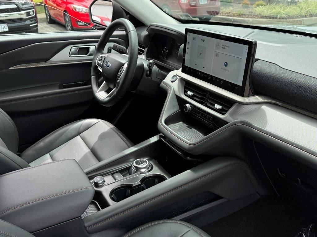 used 2025 Ford Explorer car, priced at $41,948