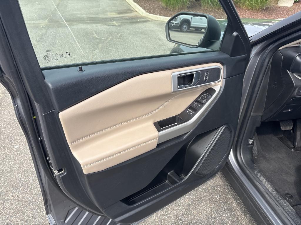 used 2022 Ford Explorer car, priced at $33,575