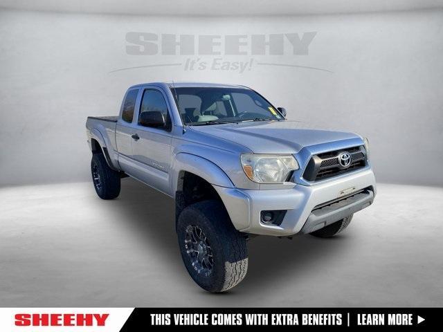 used 2012 Toyota Tacoma car, priced at $15,900