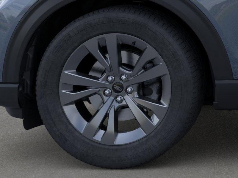 new 2025 Ford Explorer car, priced at $45,644