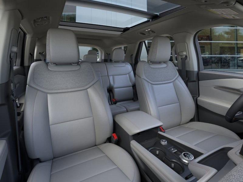used 2025 Ford Explorer car, priced at $42,547