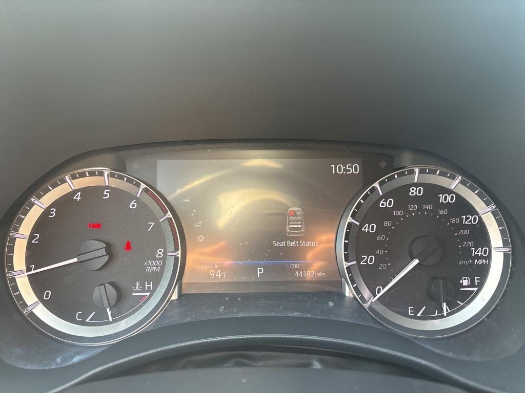 used 2023 Toyota Highlander car, priced at $31,100