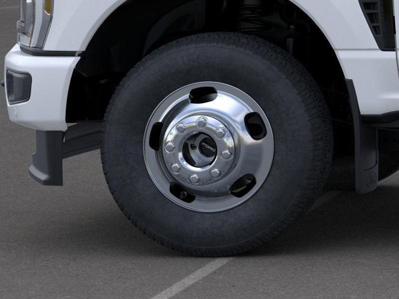 new 2025 Ford F-350 car, priced at $98,590
