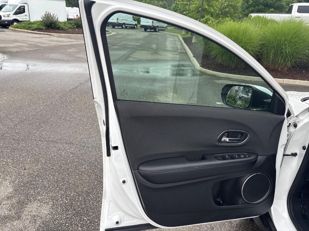 used 2021 Honda HR-V car, priced at $21,580