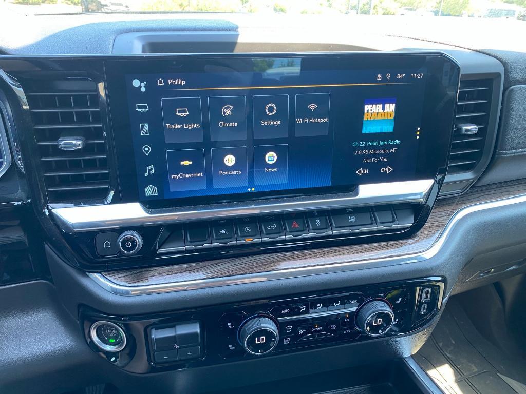 used 2022 Chevrolet Silverado 1500 car, priced at $45,525
