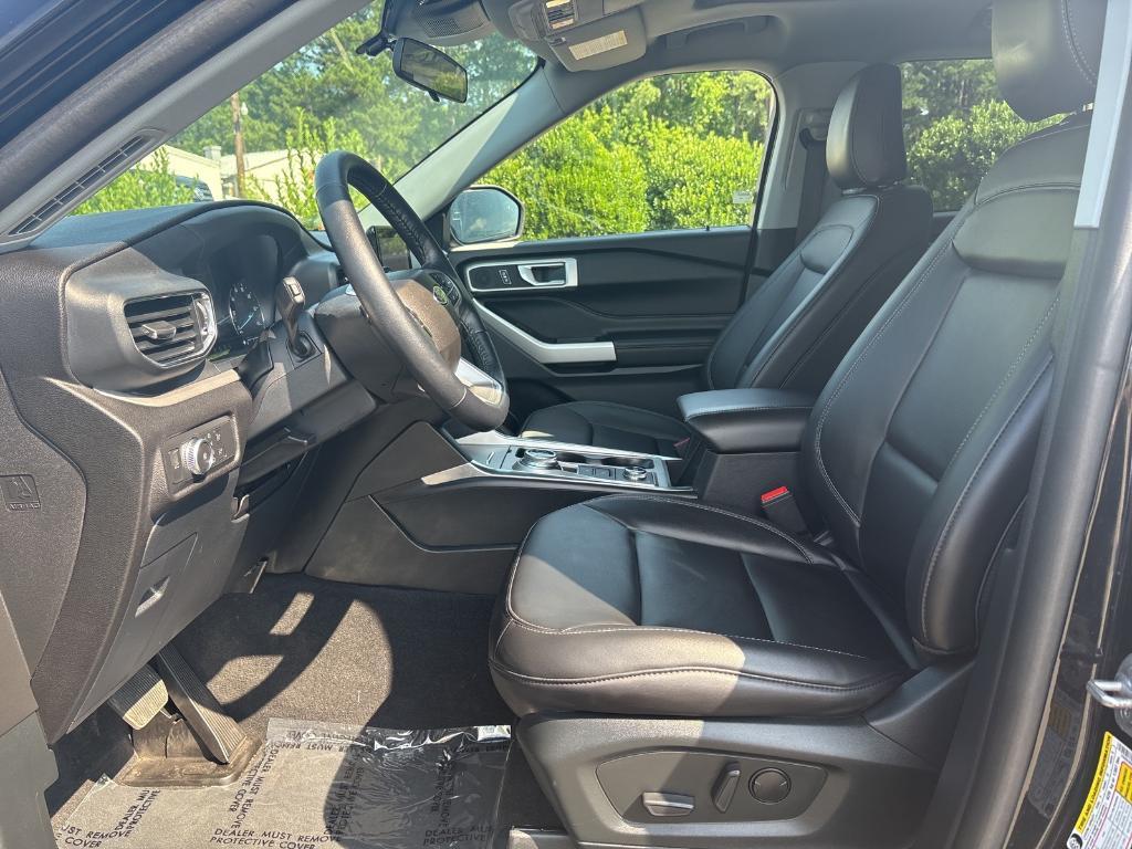 used 2022 Ford Explorer car, priced at $32,950