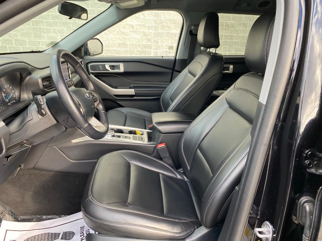 used 2023 Ford Explorer car, priced at $27,900