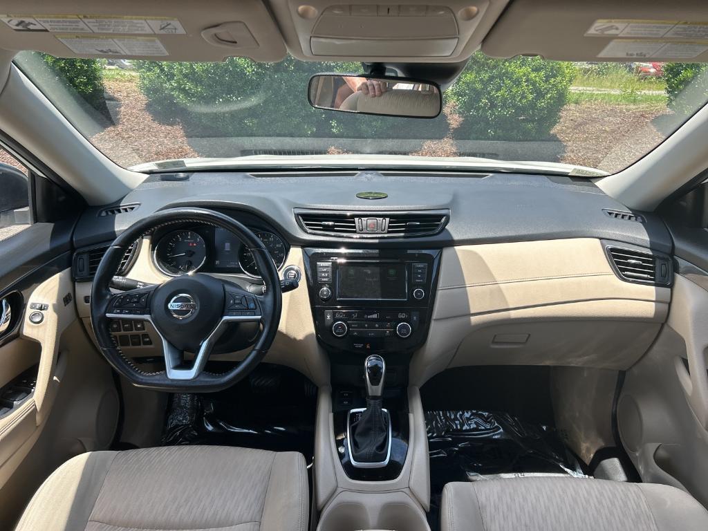 used 2020 Nissan Rogue car, priced at $17,887