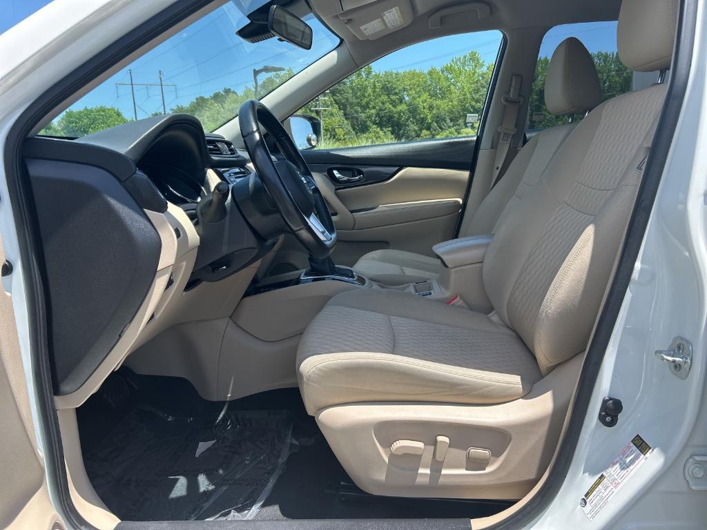 used 2020 Nissan Rogue car, priced at $17,887